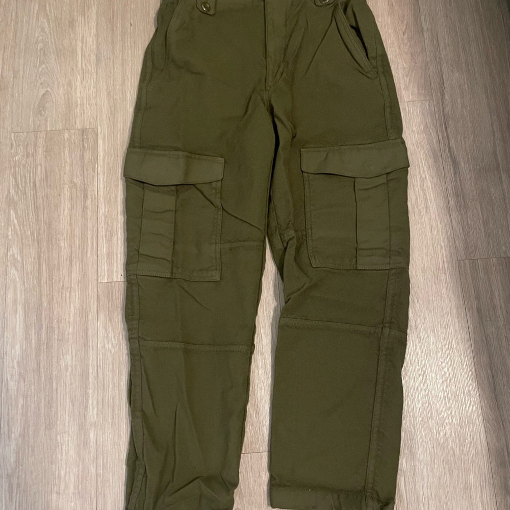 Banana Republic Green Cargo Pants